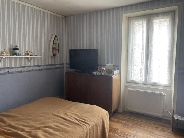 Maison à vendre |  Azat-Châtenet |  7 pièces | 145 m²