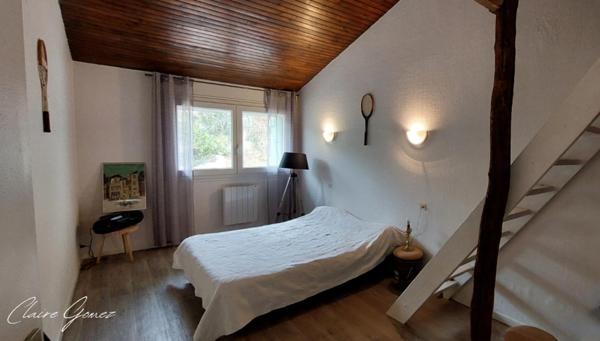 À vendre – Villa T5 de 120 m² avec piscine et vue lac – Saint-Cricq