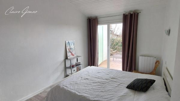 À vendre – Villa T5 de 120 m² avec piscine et vue lac – Saint-Cricq