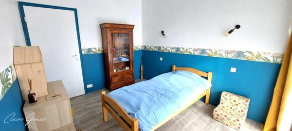 À vendre – Villa T5 de 120 m² avec piscine et vue lac – Saint-Cricq