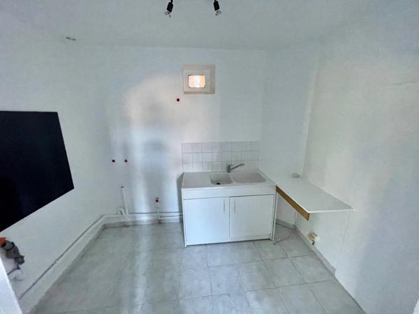Location Appartement 3 pièces 73 m2 à Lodève