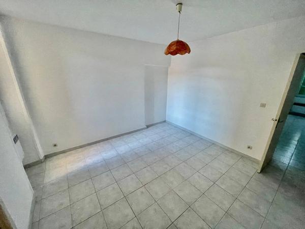 Location Appartement 3 pièces 73 m2 à Lodève