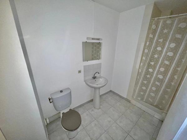 Location Appartement 3 pièces 73 m2 à Lodève