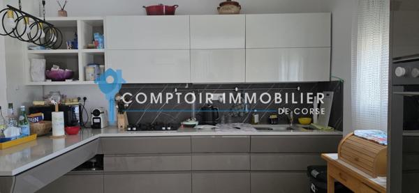 Appartement
                                                                                                                                                                                                                                                                                                                        3 pièce(s)                                                                                                                                                                                                          2 chambre(s)                                                                                                                                                                                                          103  m²