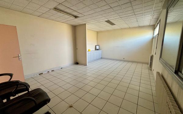 Maison à vendre    1 pièce •  Castres