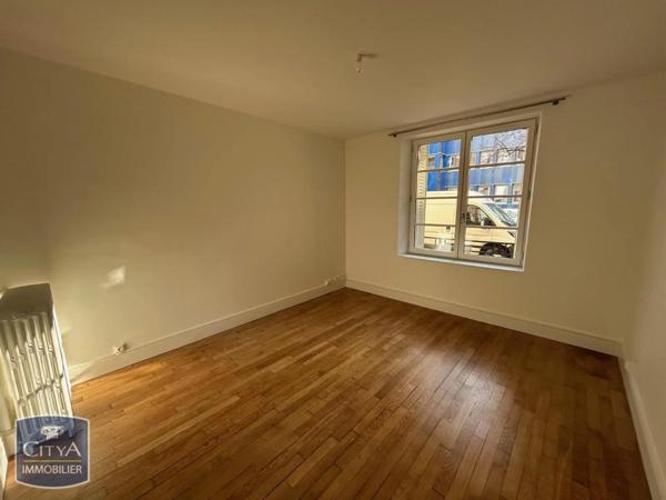 Appartement à louer 2 pièces 55.9m²