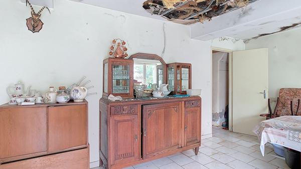 Maison en pierre à rénover de 88m², avec jardin et garage, à Nérac