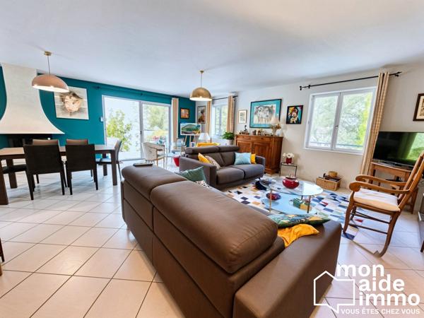 Maison 150m², grand garage 72m², piscine