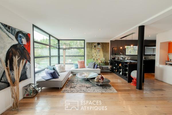 Lumière, design et nature : une création d’architecte atypique