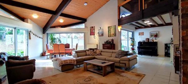 Maison Anglet 384 m²