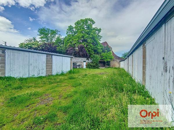 Stationnement à louer    12 m2    Montluçon