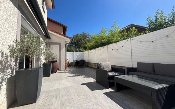 Maison à vendre    4 pièces • 98 m2 Trévoux