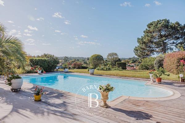 Arcachon, Villa 4 Chambres -  252 m² à vendre