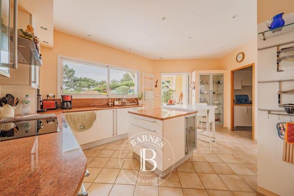 Arcachon, Villa 4 Chambres -  252 m² à vendre