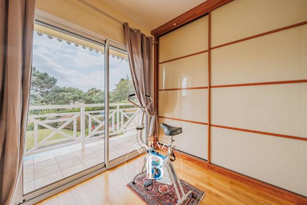 Arcachon, Villa 4 Chambres -  252 m² à vendre