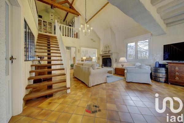 Pavillon 8 pièces de 221 m² à Verdun (55100)