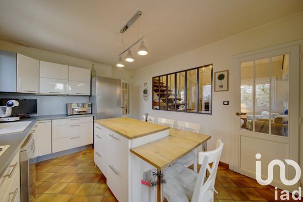 Pavillon 8 pièces de 221 m² à Verdun (55100)