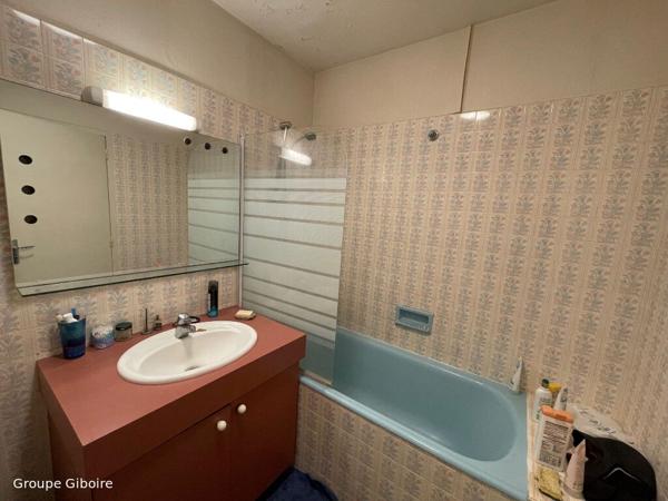 Appartement T2 à louer - 56 m² (réf : 570592)