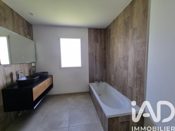 Maison à vendre 6 pièces 136 m² Coulon