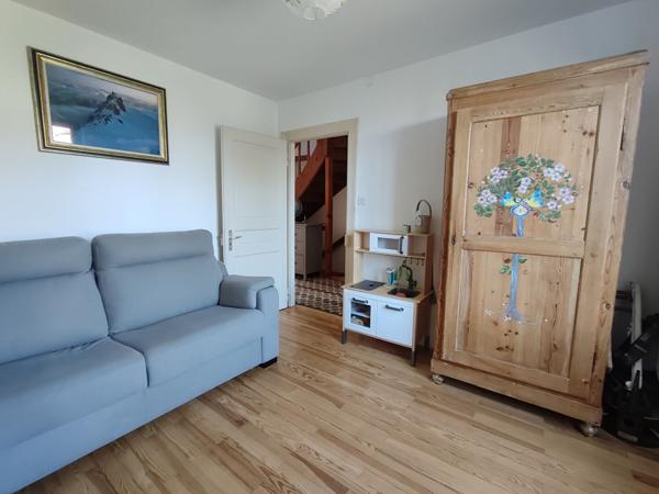 Maison - 8 pièces - 166 m²