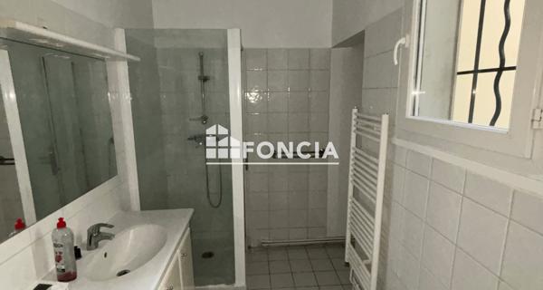 Location Appartement 2 pièces 47.58 m² - Levallois-perret 92300