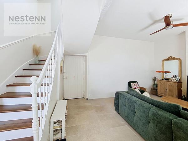 MAISON DE VILLE - ORLEANS - VAUQUOIS - 4 pièces - 100m² - PARQUET/CHEMINEE - JARDIN CLOS - STATIONNEMENT PRIVATIF