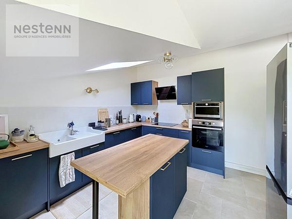 MAISON DE VILLE - ORLEANS - VAUQUOIS - 4 pièces - 100m² - PARQUET/CHEMINEE - JARDIN CLOS - STATIONNEMENT PRIVATIF