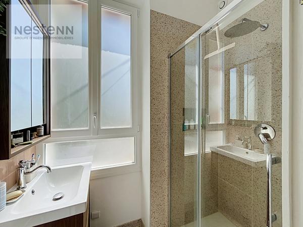 MAISON DE VILLE - ORLEANS - VAUQUOIS - 4 pièces - 100m² - PARQUET/CHEMINEE - JARDIN CLOS - STATIONNEMENT PRIVATIF