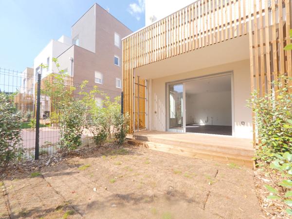 Appartement esprit maison 4 pièces de 70,01 m2 loi Carrez