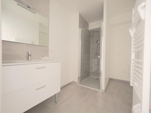 Appartement esprit maison 4 pièces de 70,01 m2 loi Carrez