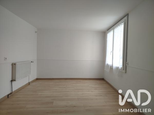 Maison à vendre 5 pièces 98 m² Chinon