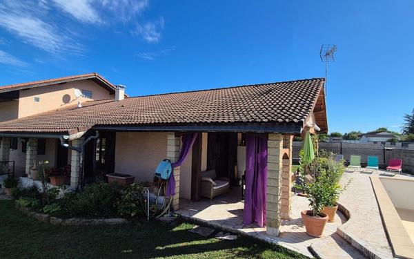 Maison à vendre    6 pièces •  Balan