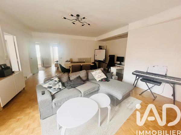 Appartement à vendre 4 pièces 99 m² Valenciennes