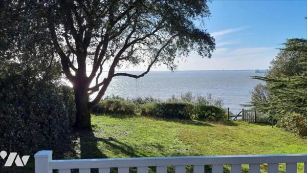 MAISON FACE A LA MER