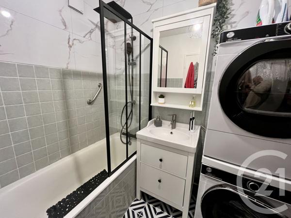 Appartement T4 à vendre  4 pièces - 82,10 m2 NANTES - 44