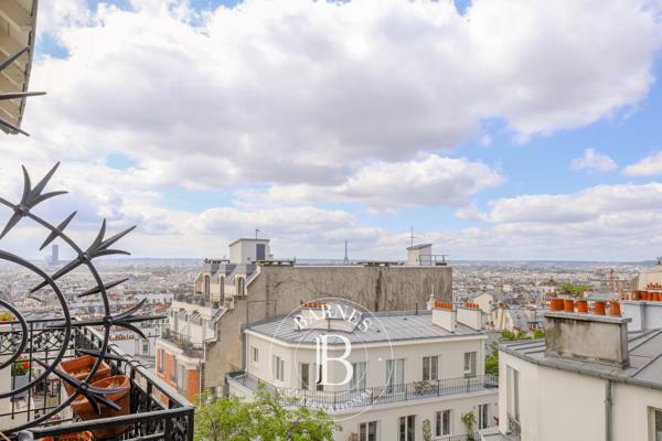 Paris 18ème, Appartement  26 m² à vendre