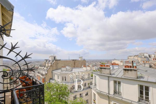 Paris 18ème, Appartement  26 m² à vendre