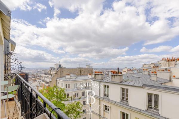 Paris 18ème, Appartement  26 m² à vendre