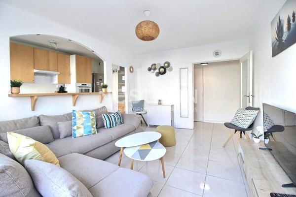 Appartement Meublé à Courbevoie 2 pièces 54.63 m2