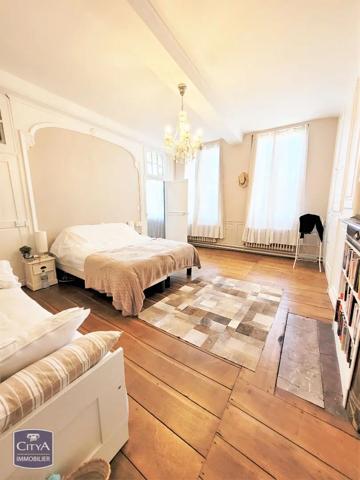 Maison à vendre 10 pièces 280m² Cambrai (59400)