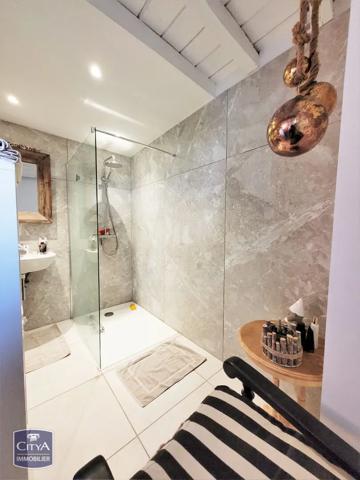 Maison à vendre 10 pièces 280m² Cambrai (59400)