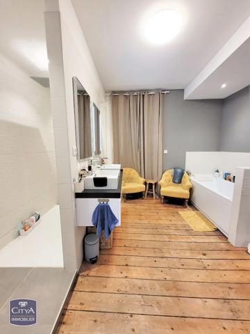 Maison à vendre 10 pièces 280m² Cambrai (59400)