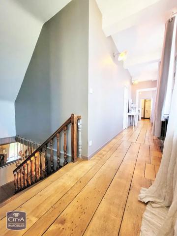 Maison à vendre 10 pièces 280m² Cambrai (59400)