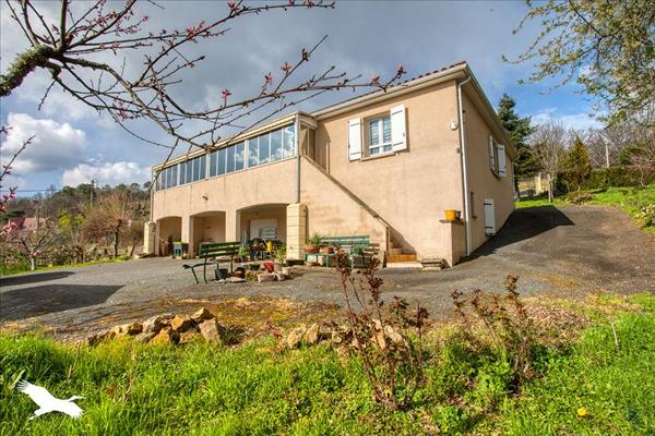 Maison à vendre |  Sarlat-la-Canéda |  6 pièces | 165 m²