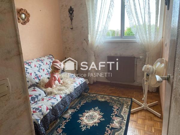 Maison plain-pied avec terrain clos – confort et potentiel à Étain