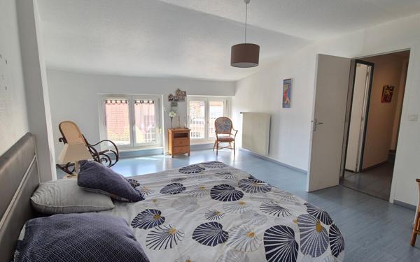 Appartement à vendre    4 pièces • 130,57 m2 Saint-Étienne