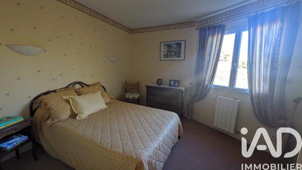 Maison à vendre 5 pièces 146 m² Léognan