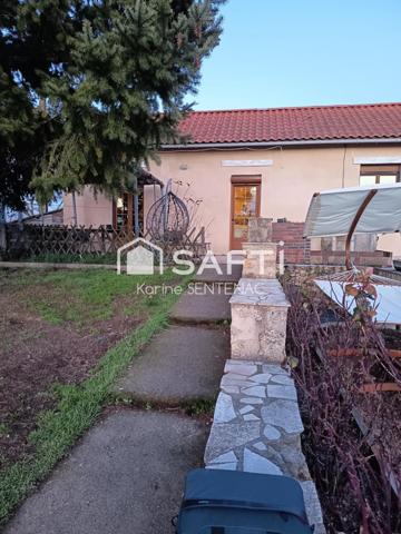 MAISON 5 CHAMBRES AVEC PANNEAUX PHOTOVOLTAIQUES ET POMPE A CHALEUR