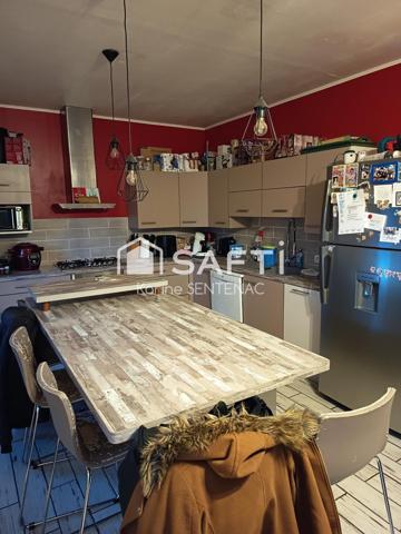 MAISON 5 CHAMBRES AVEC PANNEAUX PHOTOVOLTAIQUES ET POMPE A CHALEUR