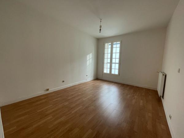 Maison Longeville Sur Mer 4 pièce(s) 119 m2